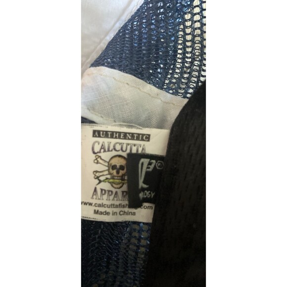 Calcutta Mesh Snapback Hat OS Skull Crossbones Fishing Golf Baseball Cap - Picture 6 of 9